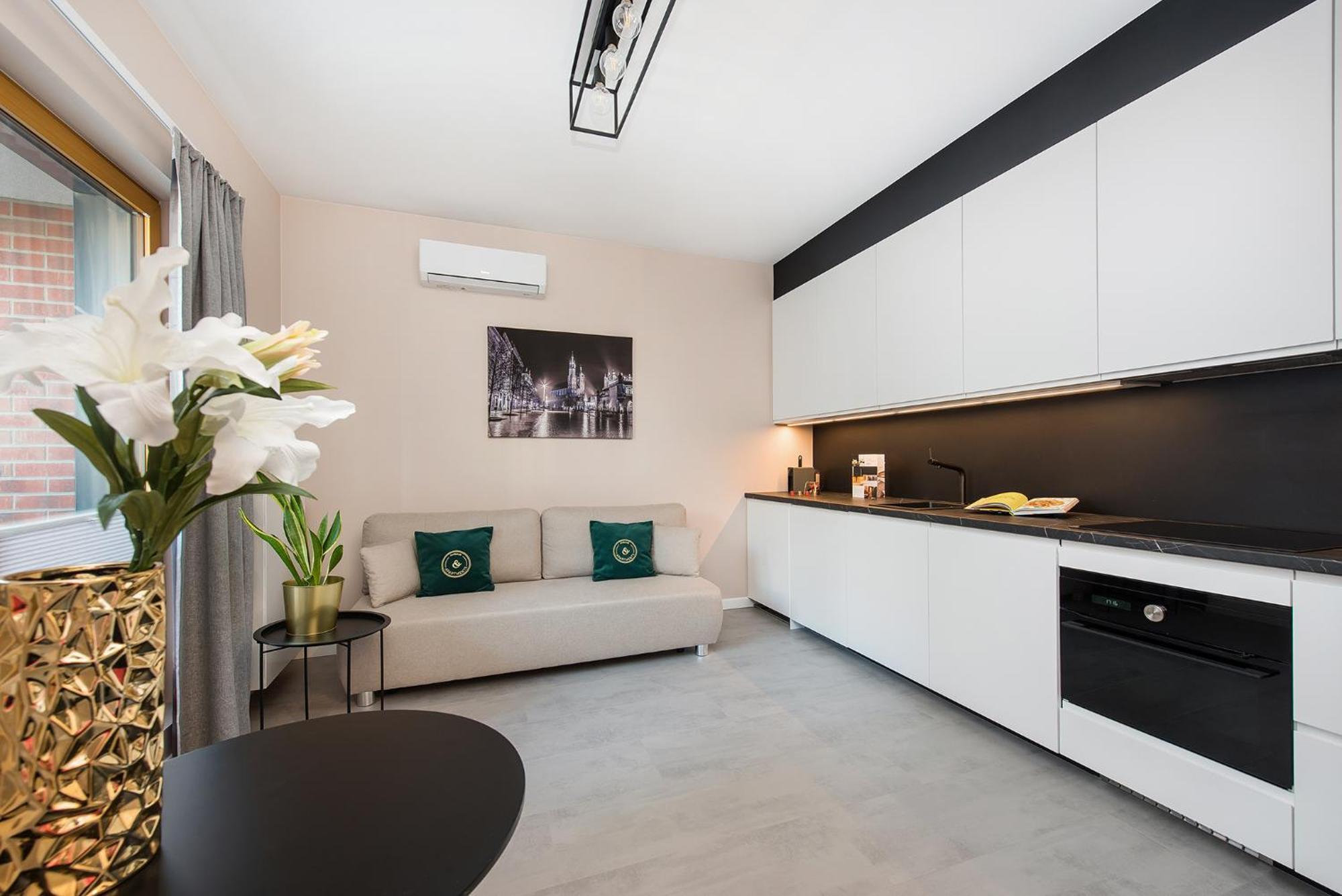 Central Apartments By Bed&Bath Krakau Exterior foto